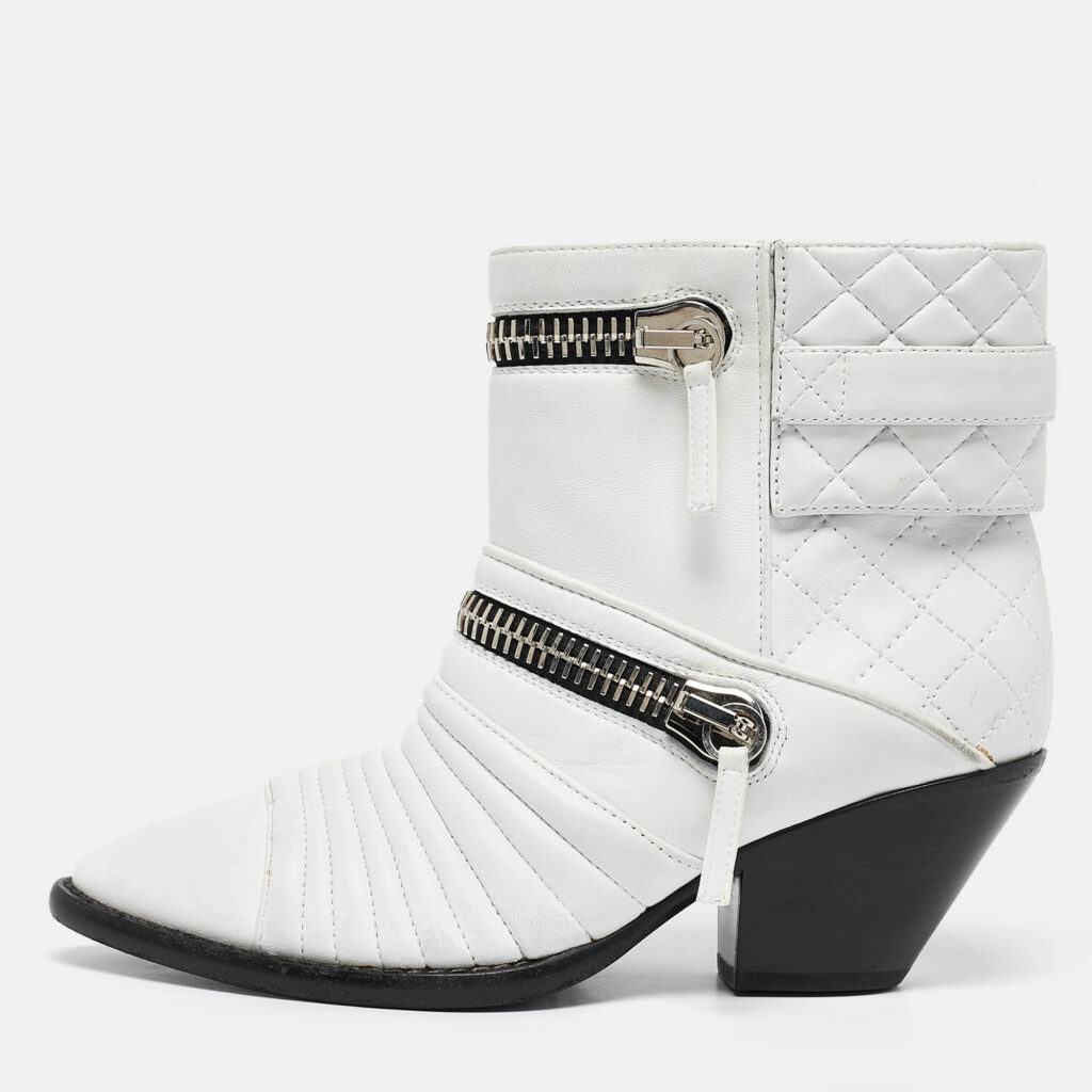 Giuseppe Zanotti White Quilted Leather Moto Boots Size 38 Giuseppe Zanotti White Quilted Leather Moto Boots Size 38