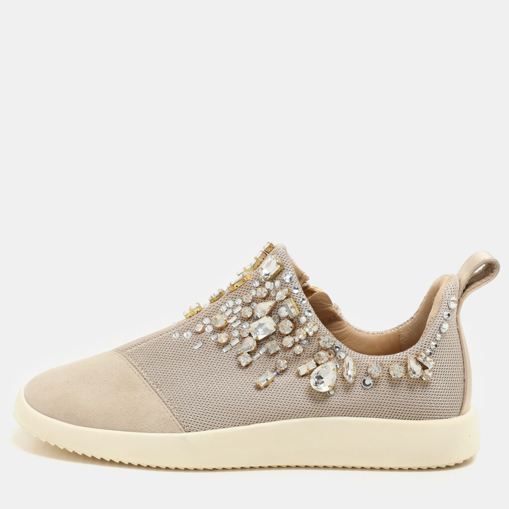 Giuseppe Zanotti Beige Crystal Embellished Suede And Mesh May London Slip On Sneakers Size 36.5 Giuseppe Zanotti Beige Crystal Embellished Suede And Mesh May London Slip On Sneakers Size 36.5