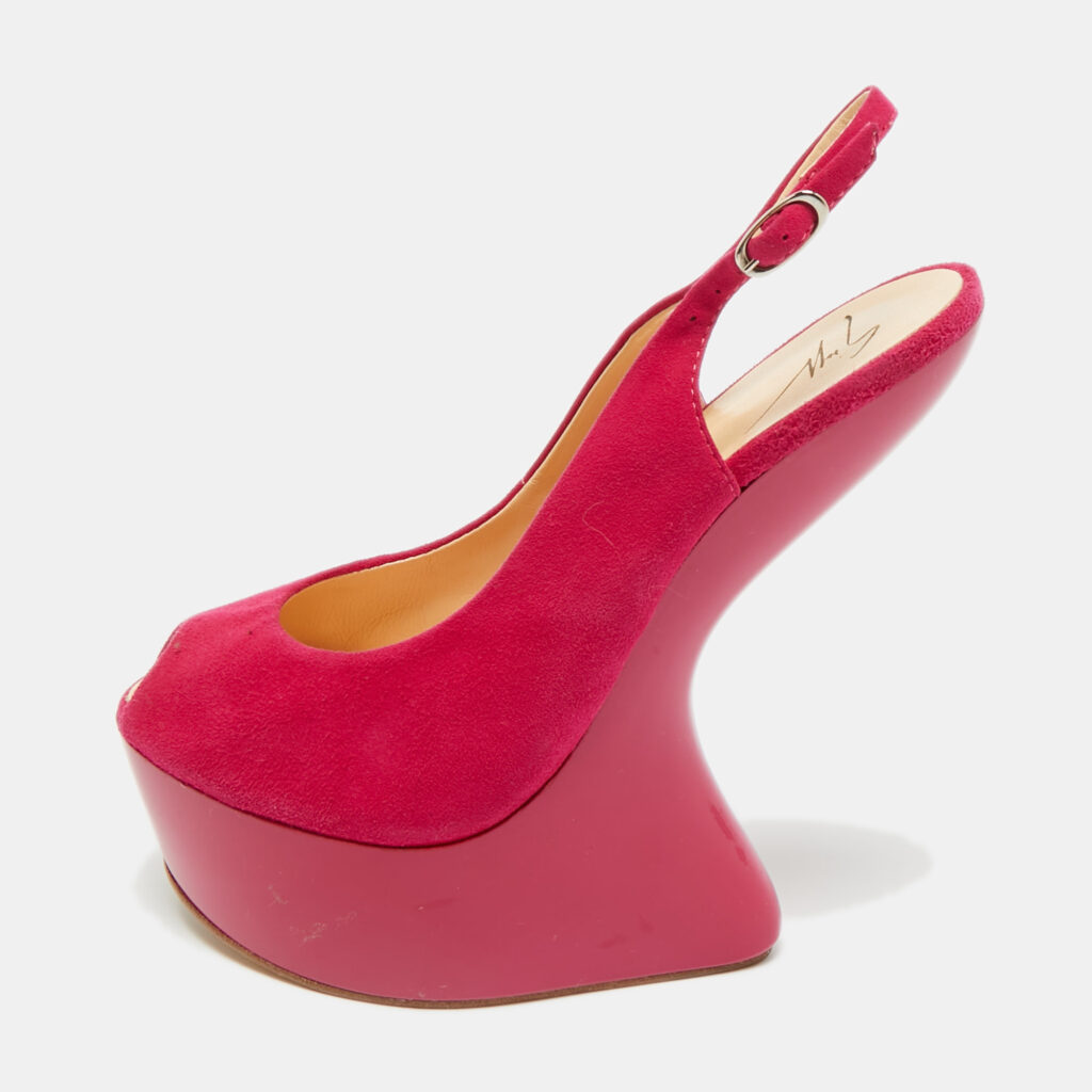 Giuseppe Zanotti Pink Suede Peep Toe Heel Less Platform Ankle Strap Pumps Size 39 Giuseppe Zanotti Pink Suede Peep Toe Heel Less Platform Ankle Strap Pumps Size 39