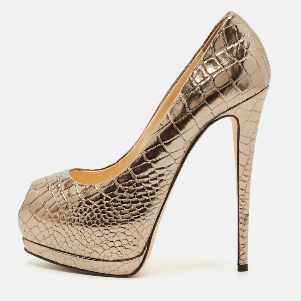 Giuseppe Zanotti Gold Croc Embossed Leather Peep Toe Platform Pumps Size 39 Giuseppe Zanotti Gold Croc Embossed Leather Peep Toe Platform Pumps Size 39