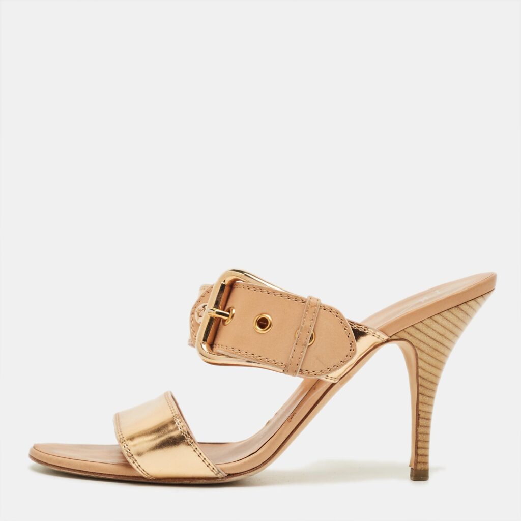 Giuseppe Zanotti Gold Leather Buckle Slide Sandals Size 39.5 Giuseppe Zanotti Gold Leather Buckle Slide Sandals Size 39.5