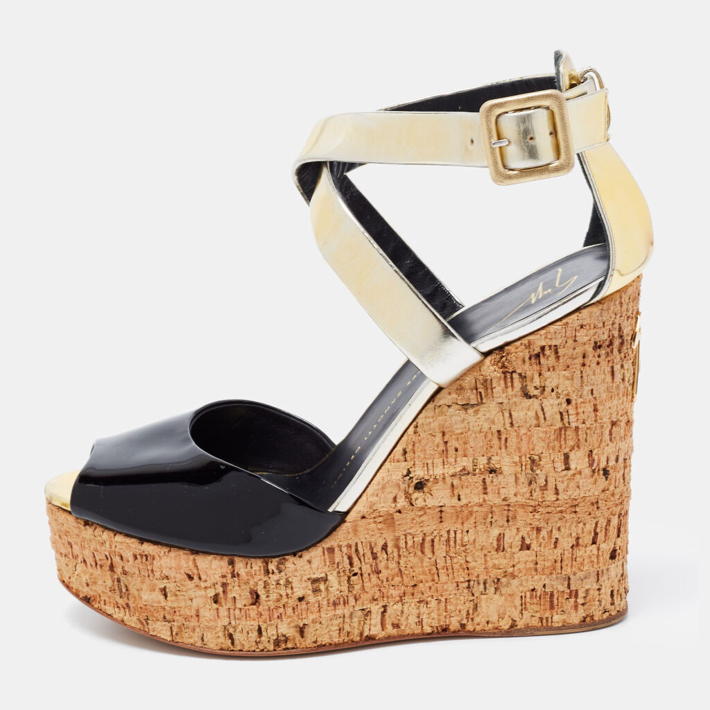 Giuseppe Zanotti Black/Gold Patent Leather Wedge Sandals Size 39 Giuseppe Zanotti Black/Gold Patent Leather Wedge Sandals Size 39