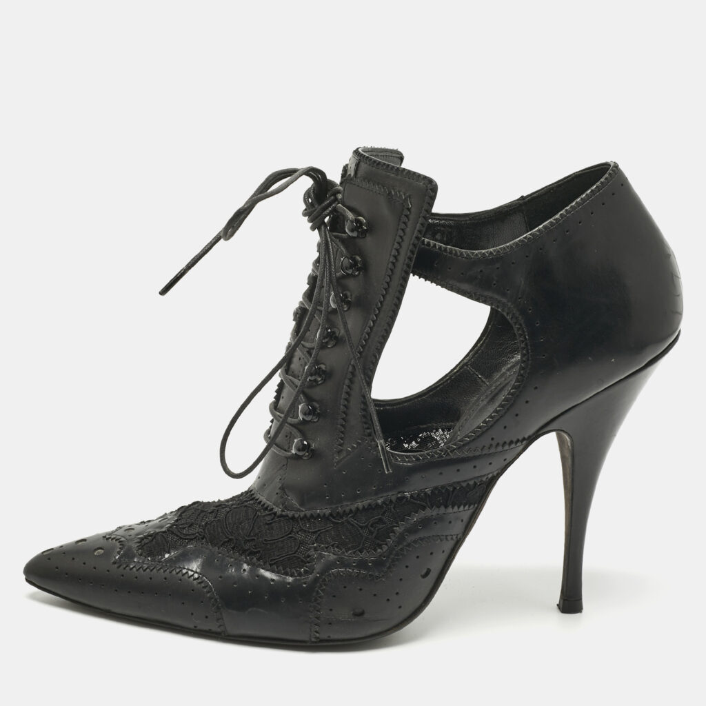 Givenchy Black Leather And Lace Pointed Toe Ankle Boots Size 40 Givenchy Black Leather And Lace Pointed Toe Ankle Boots Size 40