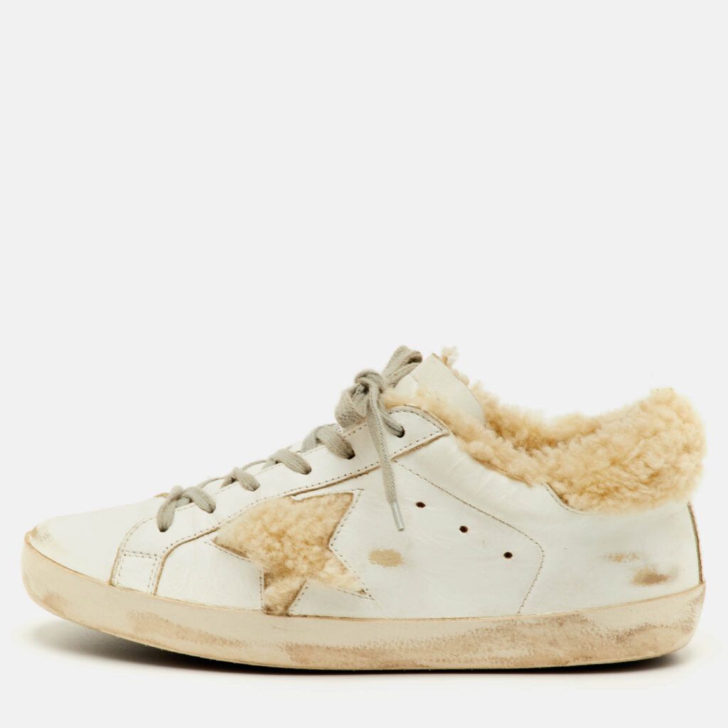 luxury-women-golden-goose-used-shoes-p1250715-010.jpg Golden Goose Super Star Size 39 White Leather and Shearling Fur Low Top Sneakers