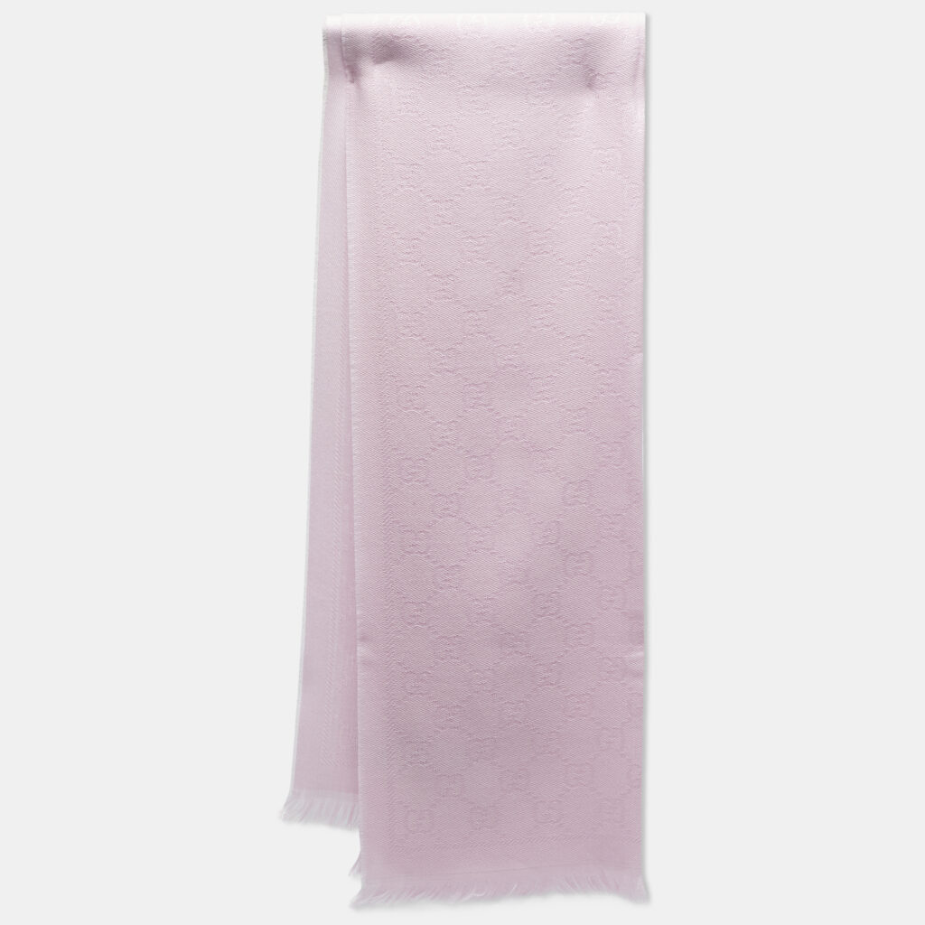 Gucci Pink GG Supreme Jacquard Wool Scarf Gucci Pink GG Supreme Jacquard Wool Scarf