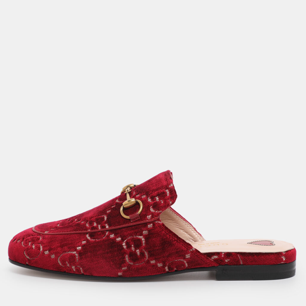 Gucci Red GG Velvet Princetown Flat Mules Size 35 Gucci Red GG Velvet Princetown Flat Mules Size 35