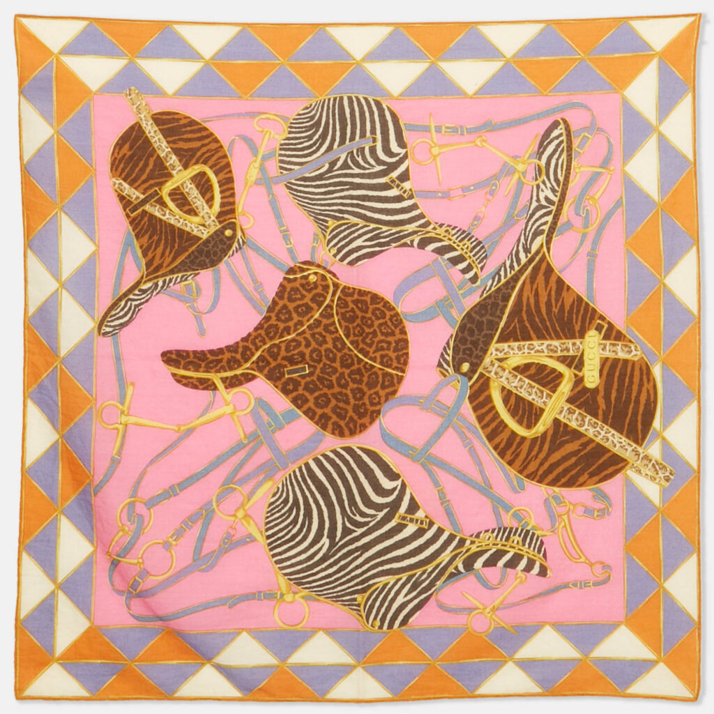 Gucci Pink/Brown Animal Print Cotton Scarf Gucci Pink/Brown Animal Print Cotton Scarf
