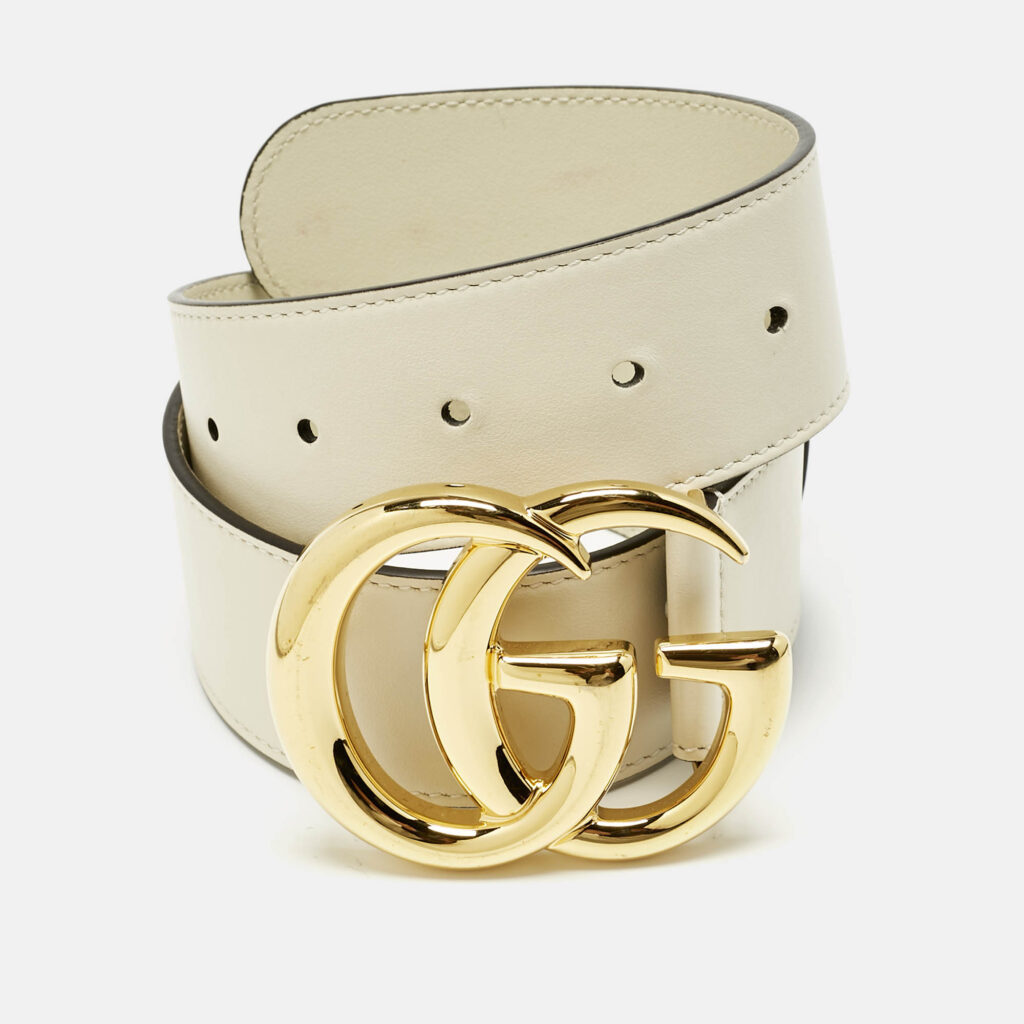 Gucci Off White Leather GG Marmont Buckle Belt 65 CM Gucci Off White Leather GG Marmont Buckle Belt 65 CM