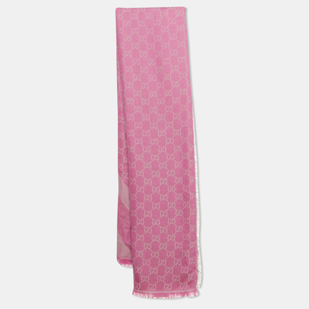 luxury-women-gucci-used-accessories-p1242775-005-1.jpg Gucci Pink GG Jacquard Wool Blend Scarf