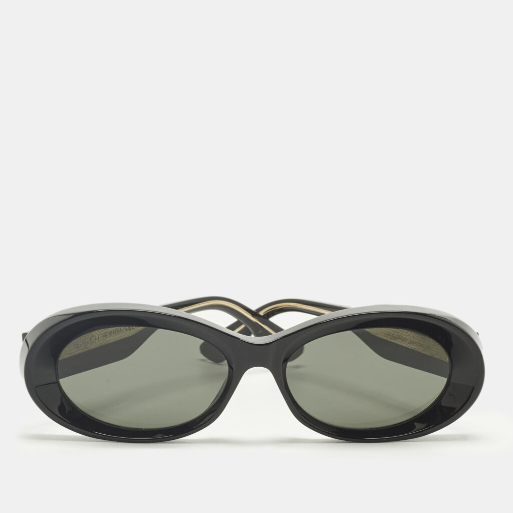 Gucci Black GG1527S Frame Oval Sunglasses Gucci Black GG1527S Frame Oval Sunglasses