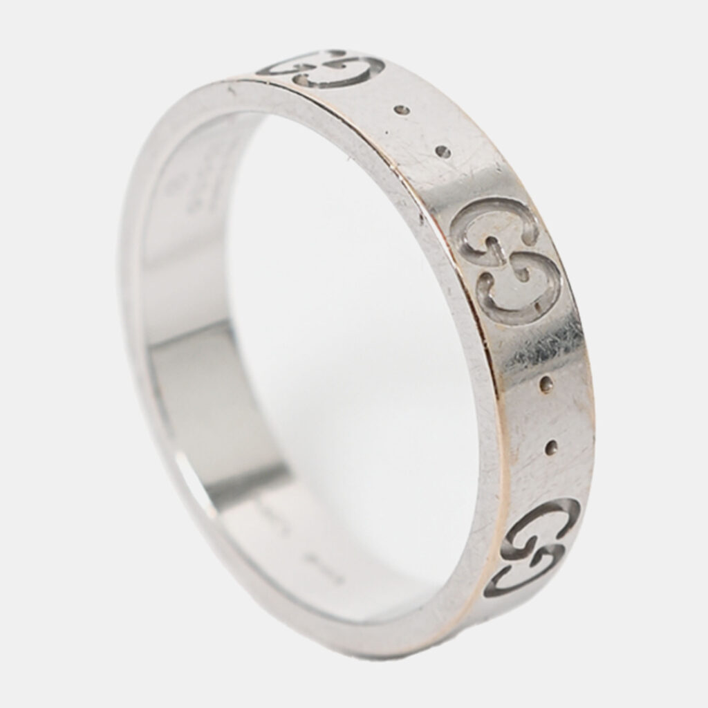 luxury-women-gucci-used-accessories-p1247686-004.jpg Gucci 18K White Gold Thin Icon Ring Size 6