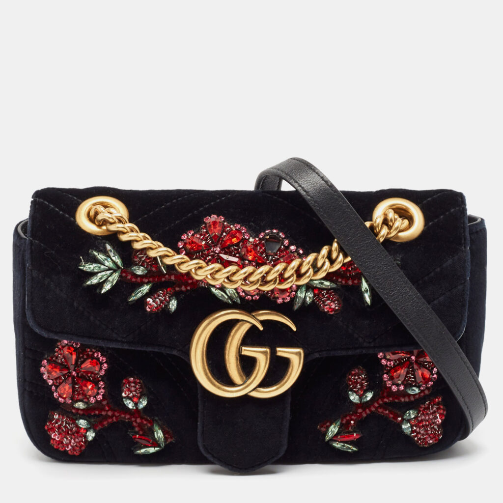 Gucci Black Matelassé Velvet Mini Crystals Embellished GG Marmont Shoulder Bag Gucci Black Matelassé Velvet Mini Crystals Embellished GG Marmont Shoulder Bag