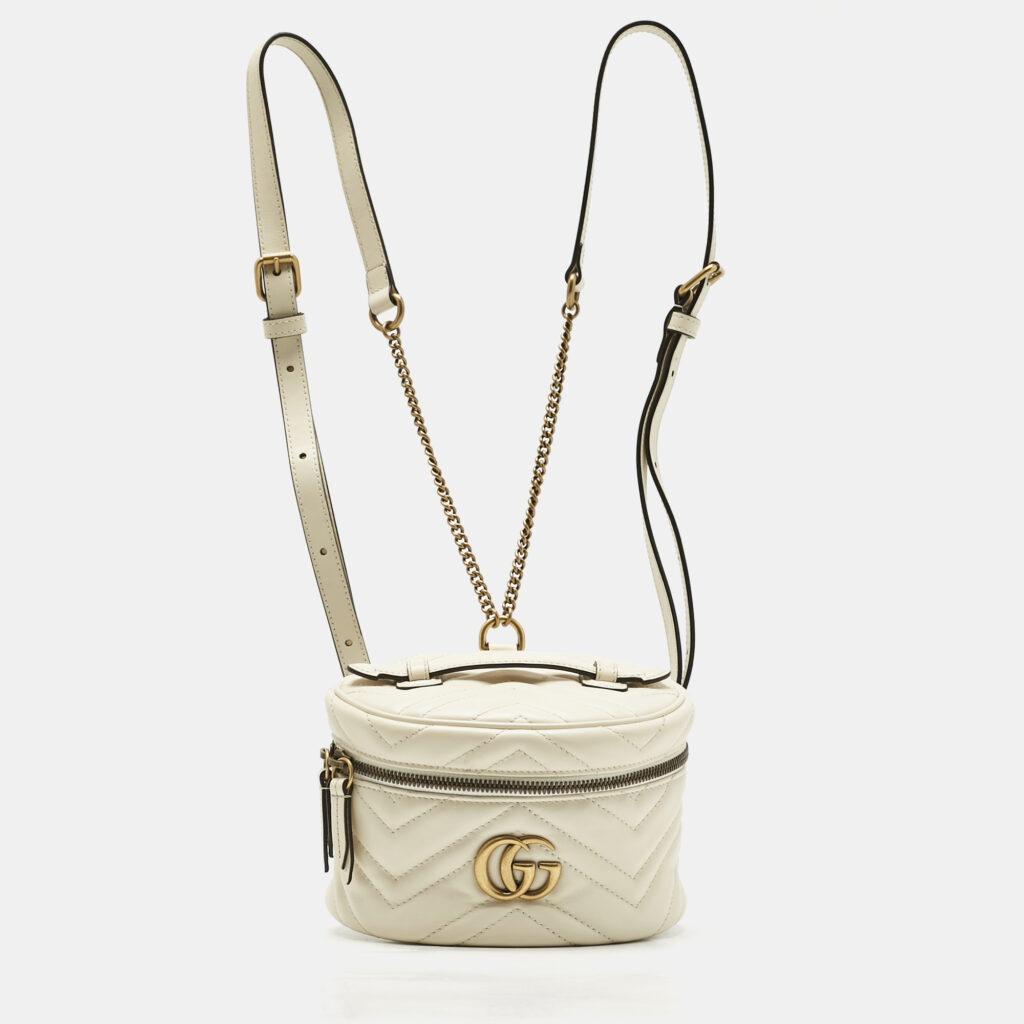 Gucci Off White Matelassé Leather GG Marmont Vanity Case Backpack Gucci Off White Matelassé Leather GG Marmont Vanity Case Backpack