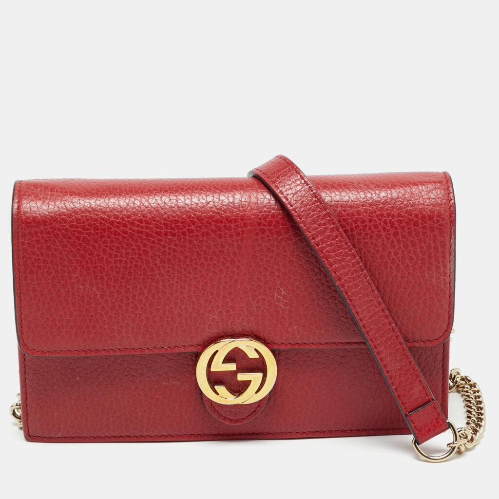 Gucci Red Leather Interlocking G Dollar Chain Wallet Gucci Red Leather Interlocking G Dollar Chain Wallet