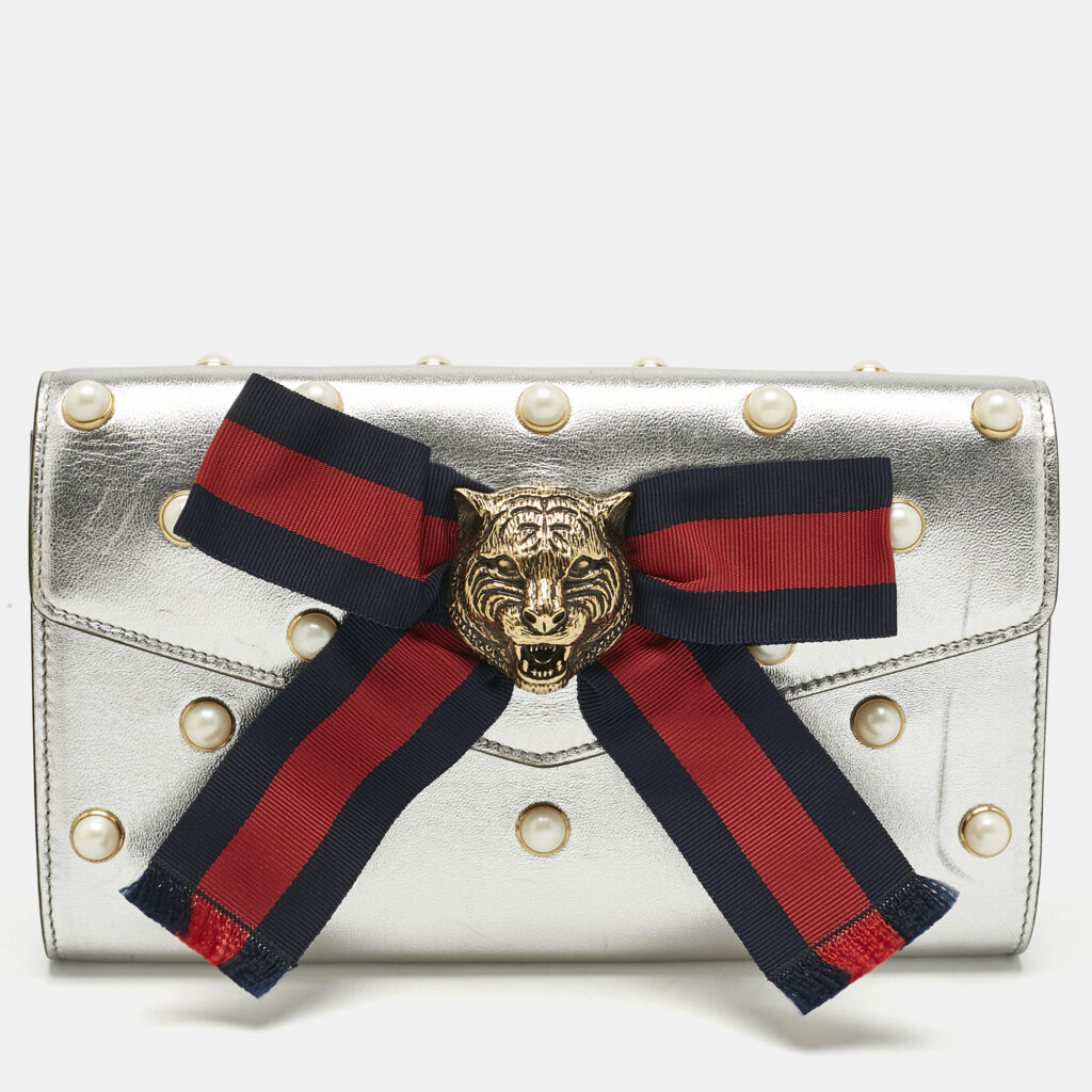 Gucci Silver Leather Animalier Broadway Clutch Gucci Silver Leather Animalier Broadway Clutch