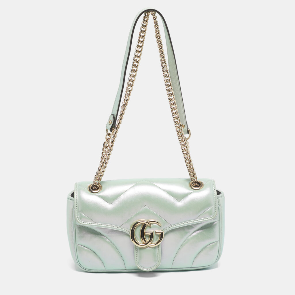 Gucci Green Iridescent Matelassé Leather Medium GG Marmont Shoulder Bag Gucci Green Iridescent Matelassé Leather Medium GG Marmont Shoulder Bag
