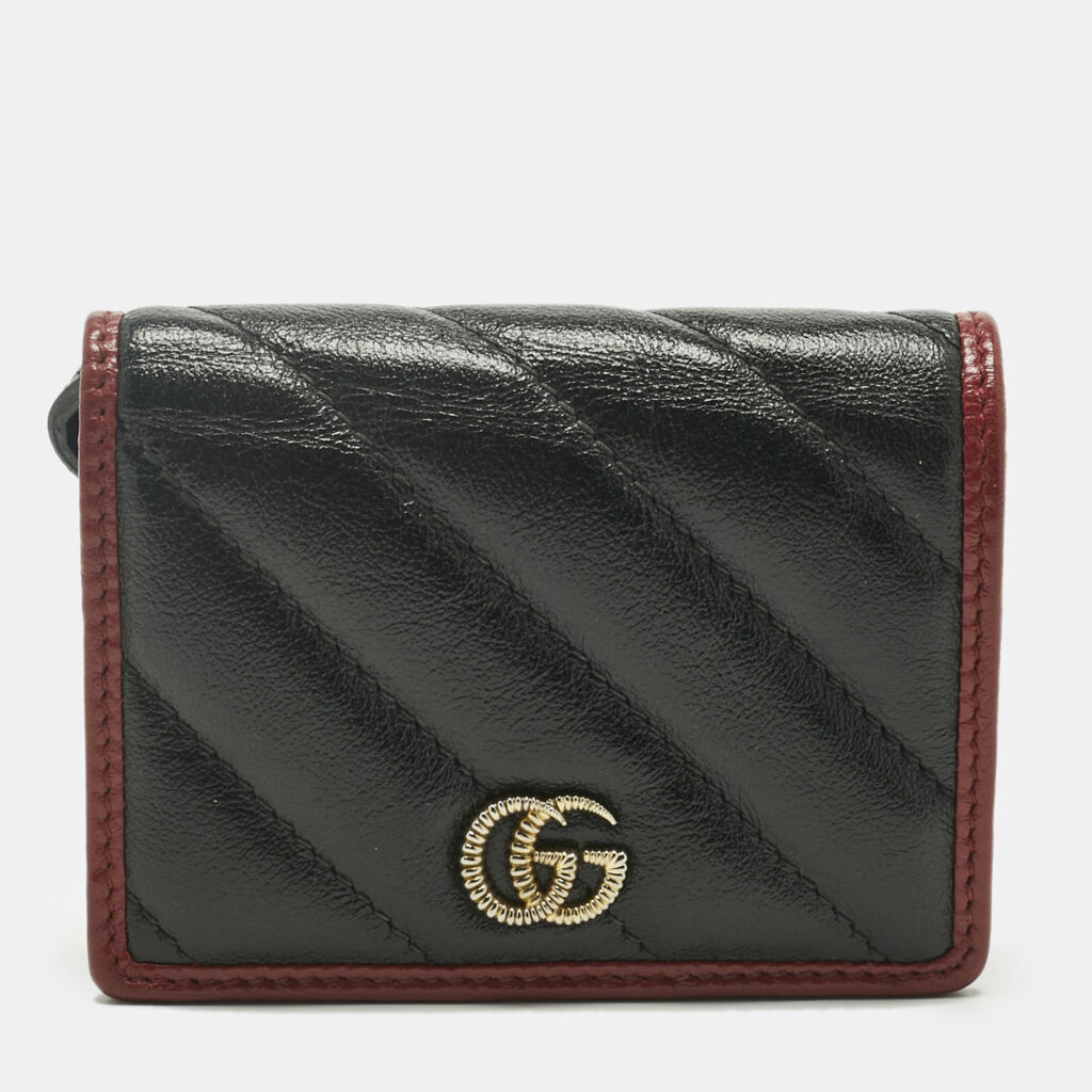 Gucci Black/Red Diagonal Quilt Leather GG Marmont Torchon Card Case Gucci Black/Red Diagonal Quilt Leather GG Marmont Torchon Card Case