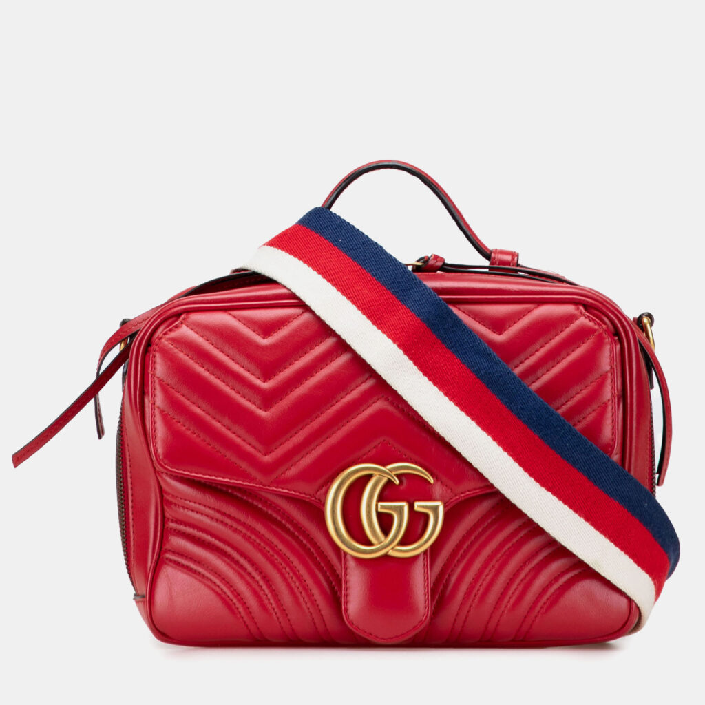Gucci Red Small GG Marmont Matelasse Leather Sylvie Top Handle Satchel Gucci Red Small GG Marmont Matelasse Leather Sylvie Top Handle Satchel