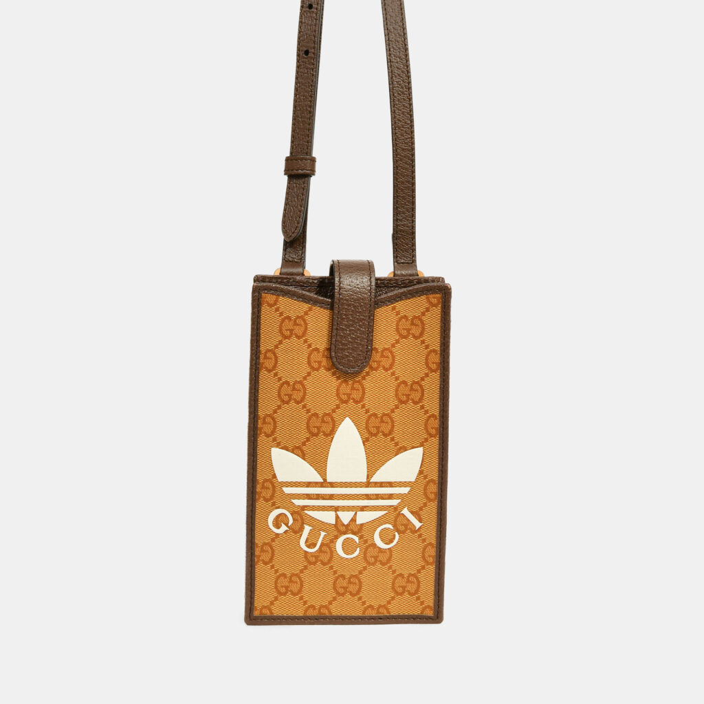 Gucci X Adidas Brown Coated Canvas Phone Pouch Crossbody Bag Gucci X Adidas Brown Coated Canvas Phone Pouch Crossbody Bag