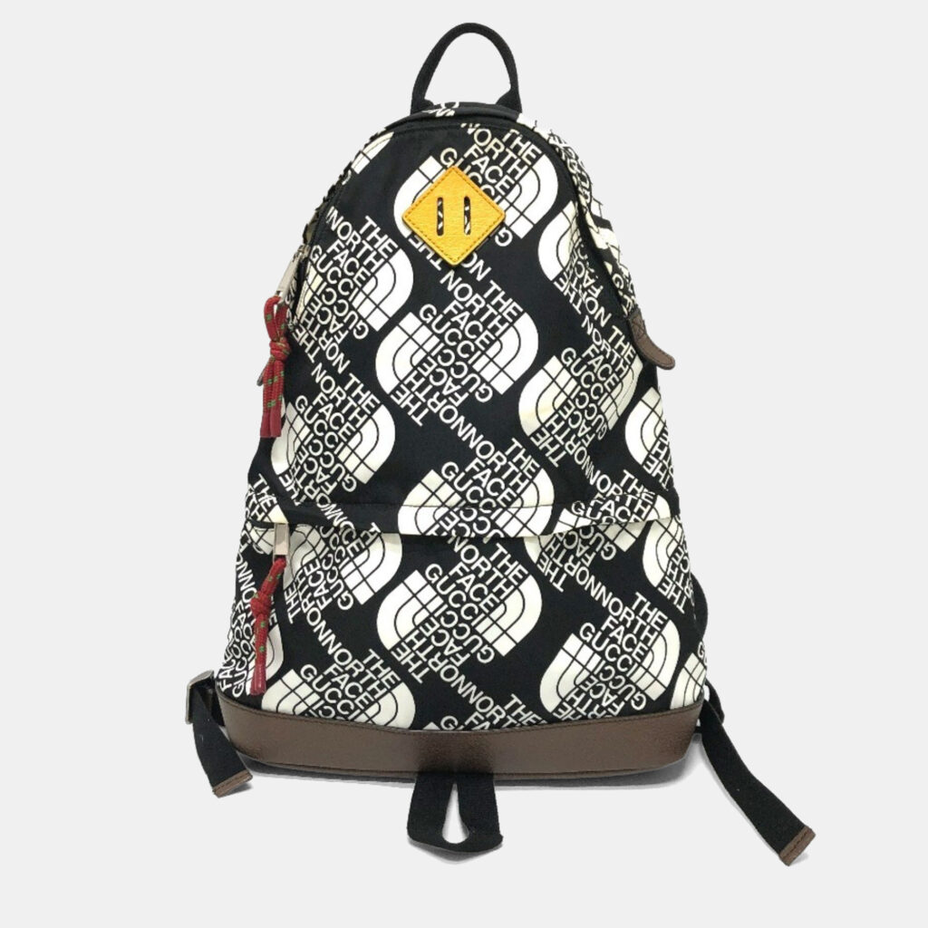 luxury-women-gucci-used-handbags-p1248693-014.jpg Gucci Backpack In Nylon/Leather Black And White