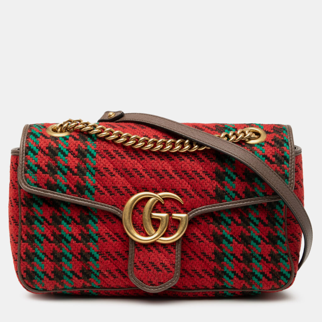 Gucci Red Medium GG Marmont Houndstooth Tweed Shoulder Bag Gucci Red Medium GG Marmont Houndstooth Tweed Shoulder Bag