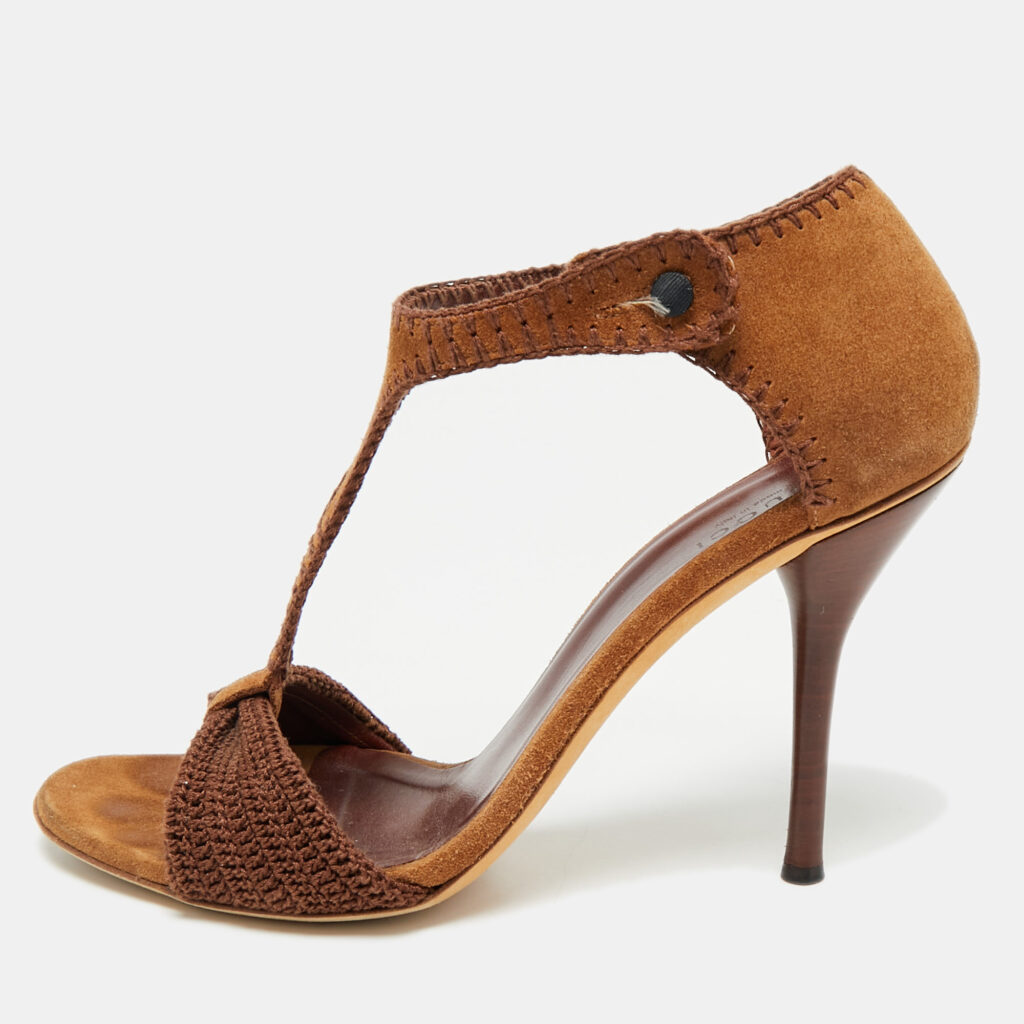 Gucci Dark Brown Suede and Knit Fabric T-Strap Sandals Size 39.5 Gucci Dark Brown Suede and Knit Fabric T-Strap Sandals Size 39.5