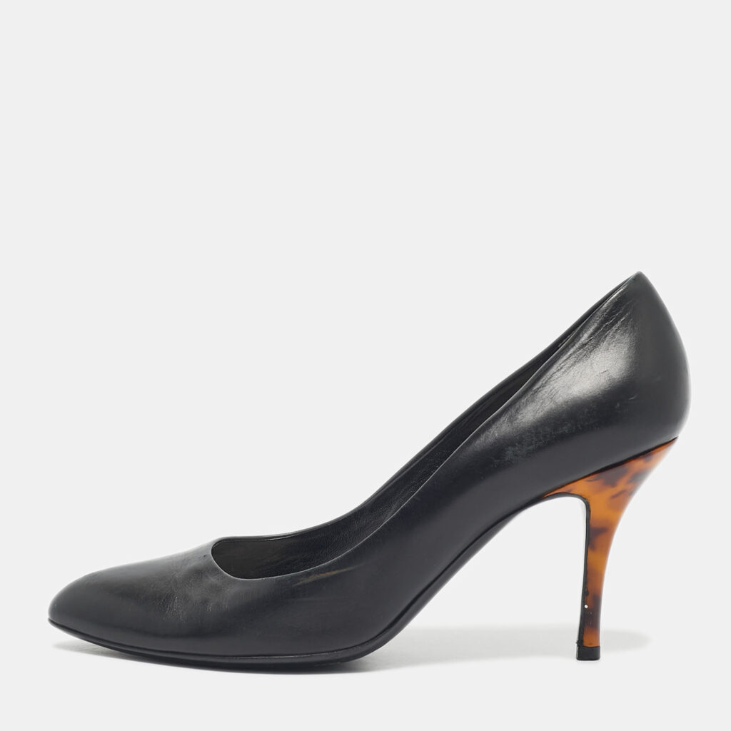 Gucci Black Leather Round Toe Pumps Size 39 Gucci Black Leather Round Toe Pumps Size 39