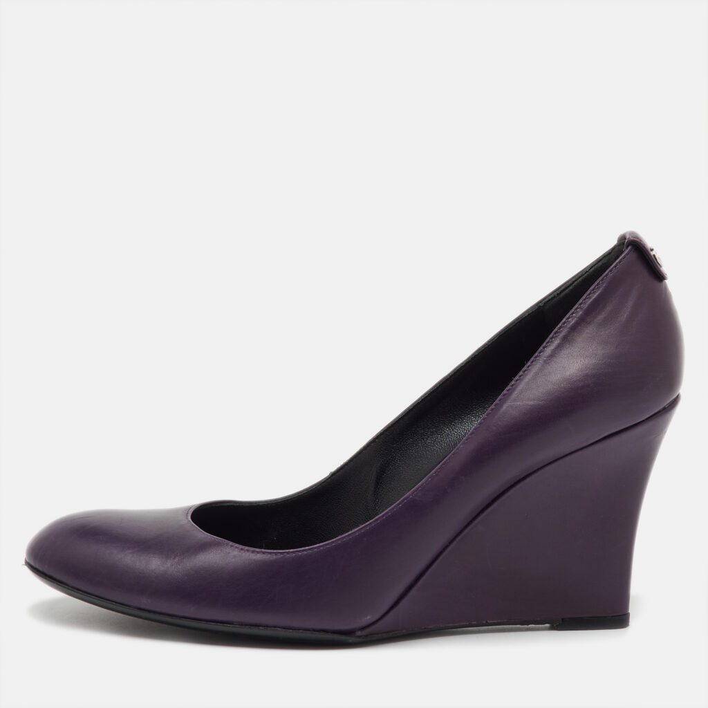 Gucci Purple Leather Wedge Round Toe Pumps Size 38.5 Gucci Purple Leather Wedge Round Toe Pumps Size 38.5
