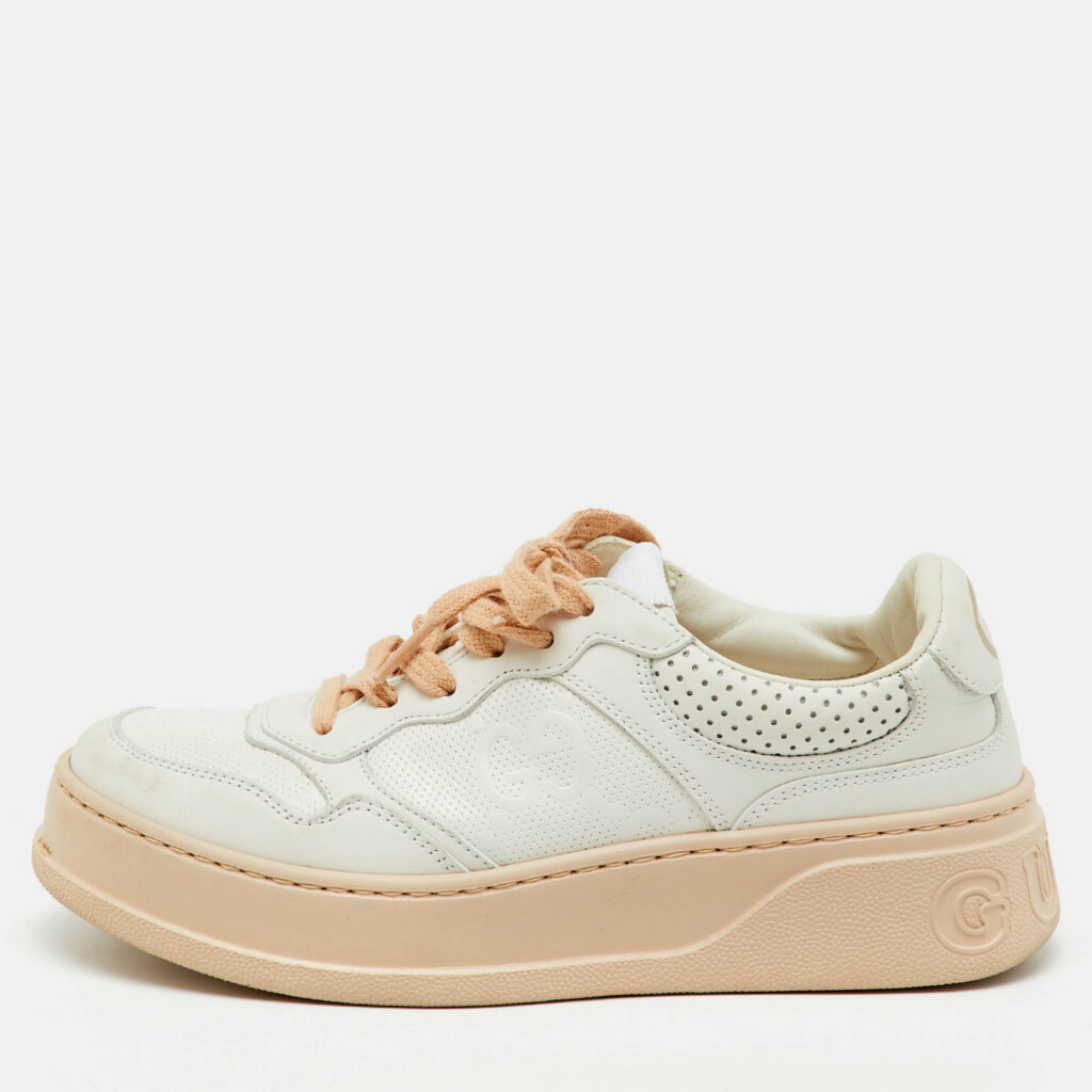 Gucci White/Beige Jumbo GG Embossed Leather Low Top Sneakers Size 37 Gucci White/Beige Jumbo GG Embossed Leather Low Top Sneakers Size 37