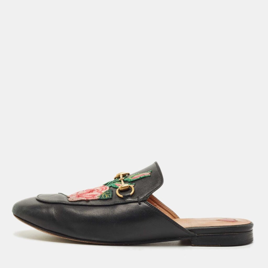Gucci Black Leather Rose Embroidered Princetown Horsebit Flat Mules Size 39 Gucci Black Leather Rose Embroidered Princetown Horsebit Flat Mules Size 39