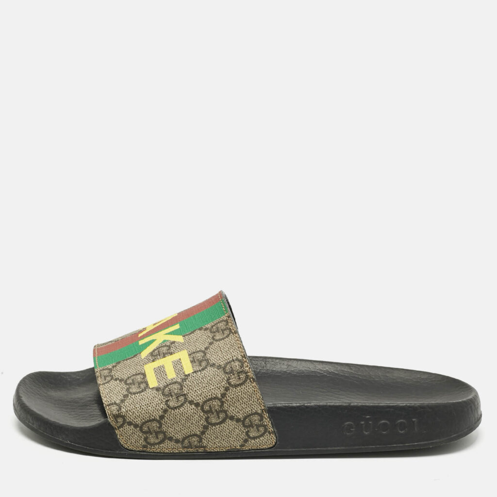 Gucci Beige GG Canvas Slide Flats Size 38 Gucci Beige GG Canvas Slide Flats Size 38