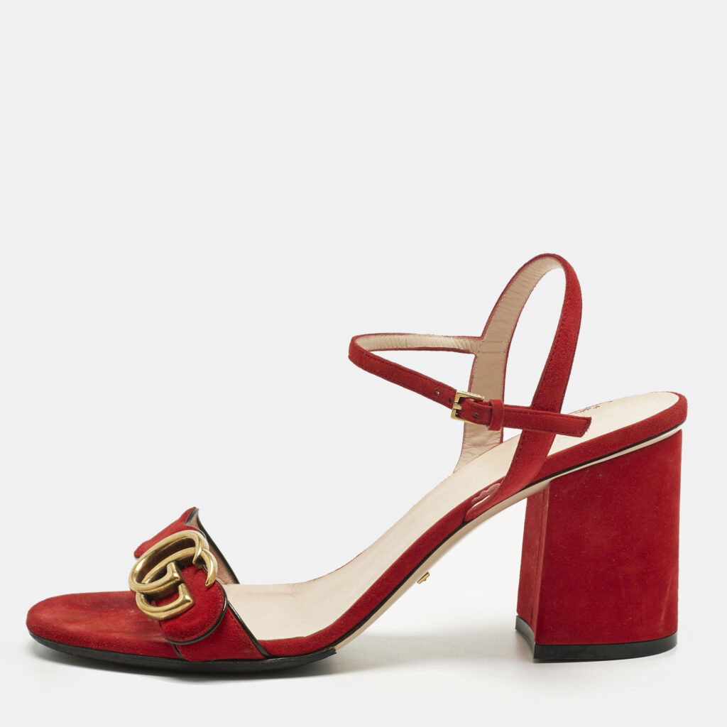 luxury-women-gucci-used-shoes-p1220933-001-1.jpg Gucci Red Suede GG Logo Ankle Strap Sandals Size 39