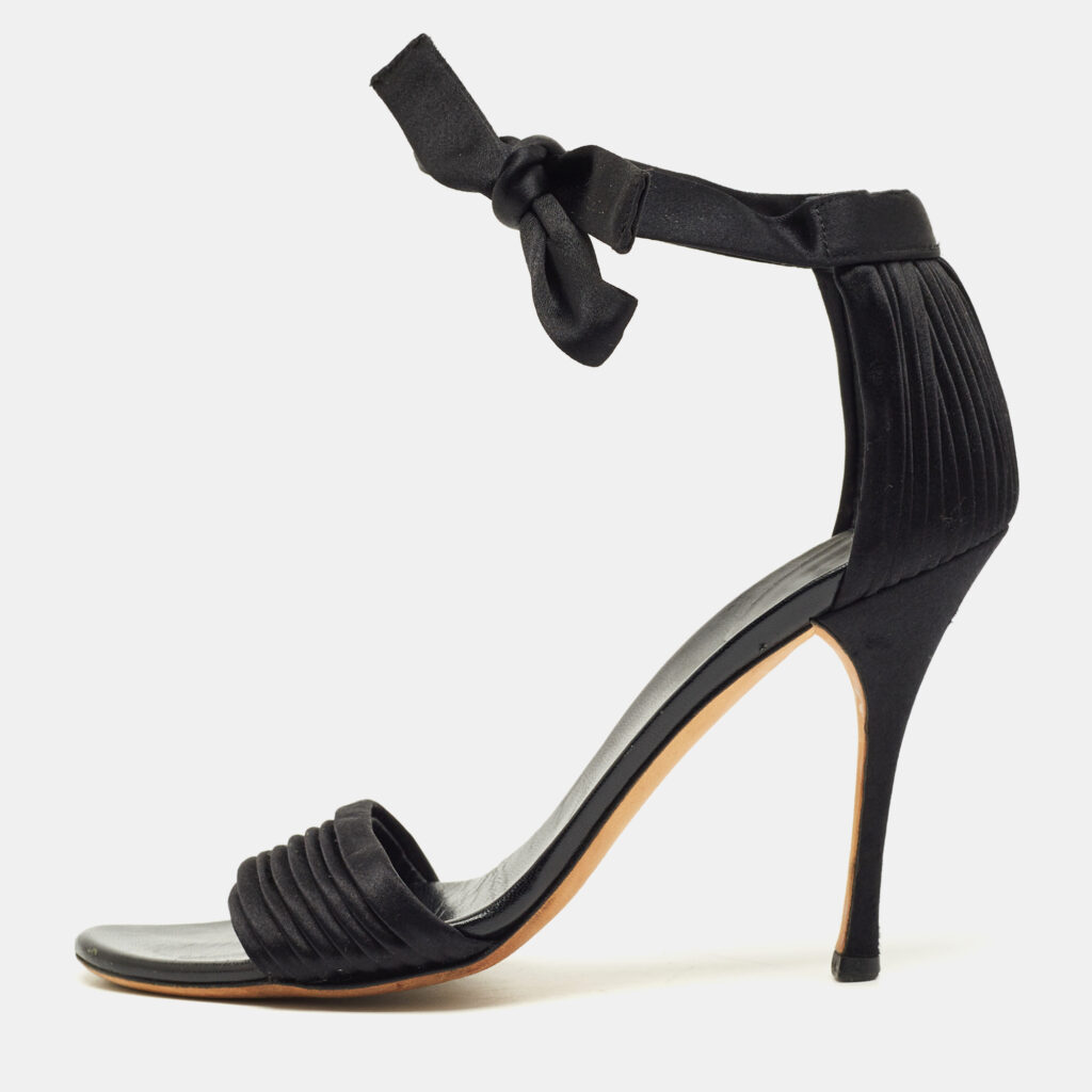 Gucci Black Satin Ankle Strap Sandals Size 39