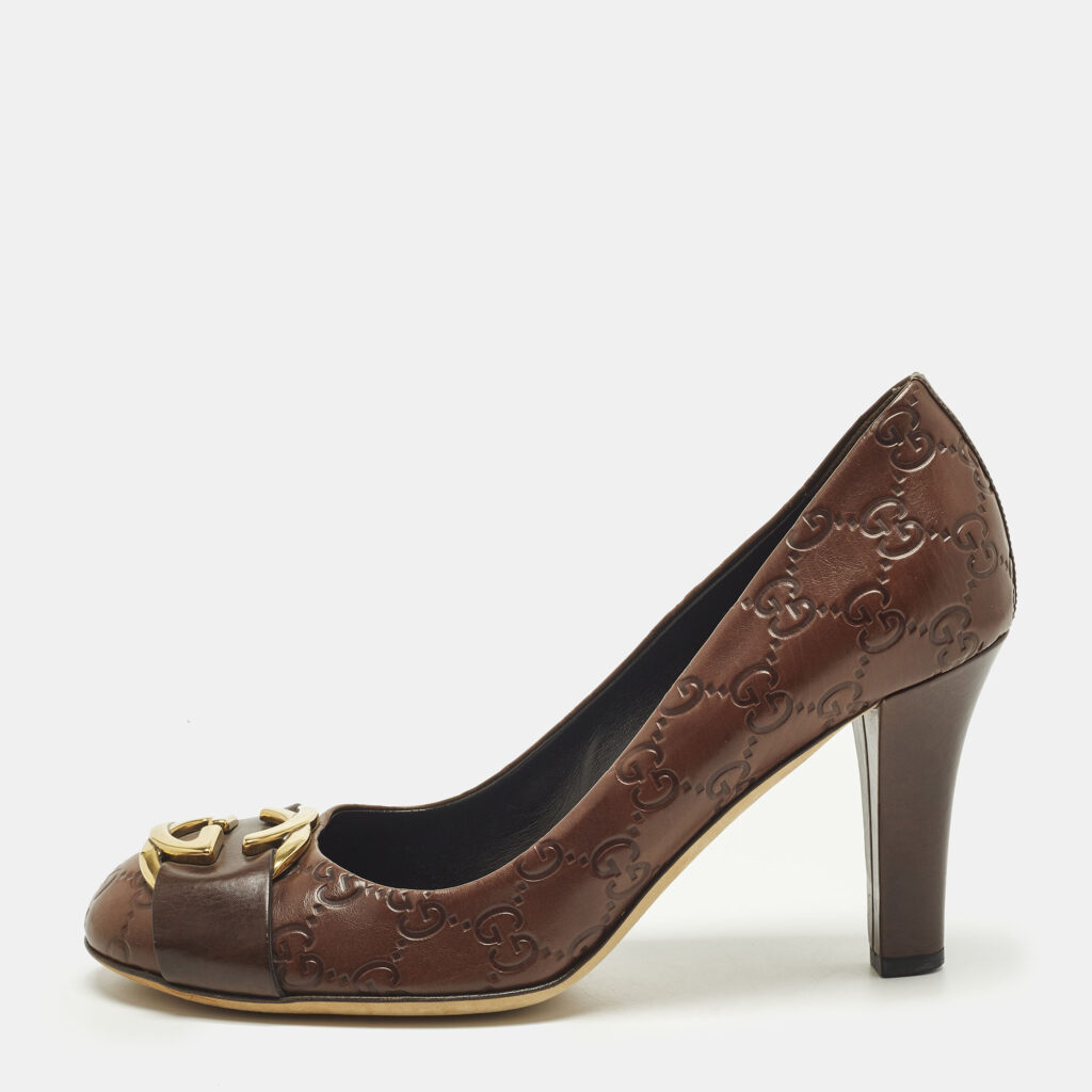 Gucci Brown GG Leather Interlocking Logo Round Toe Pumps Size 39.5 Gucci Brown GG Leather Interlocking Logo Round Toe Pumps Size 39.5