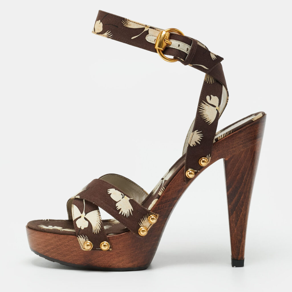 Gucci Size 37 Brown Floral Print Canvas Wooden Platform Ankle Strap Sandals Gucci Size 37 Brown Floral Print Canvas Wooden Platform Ankle Strap Sandals