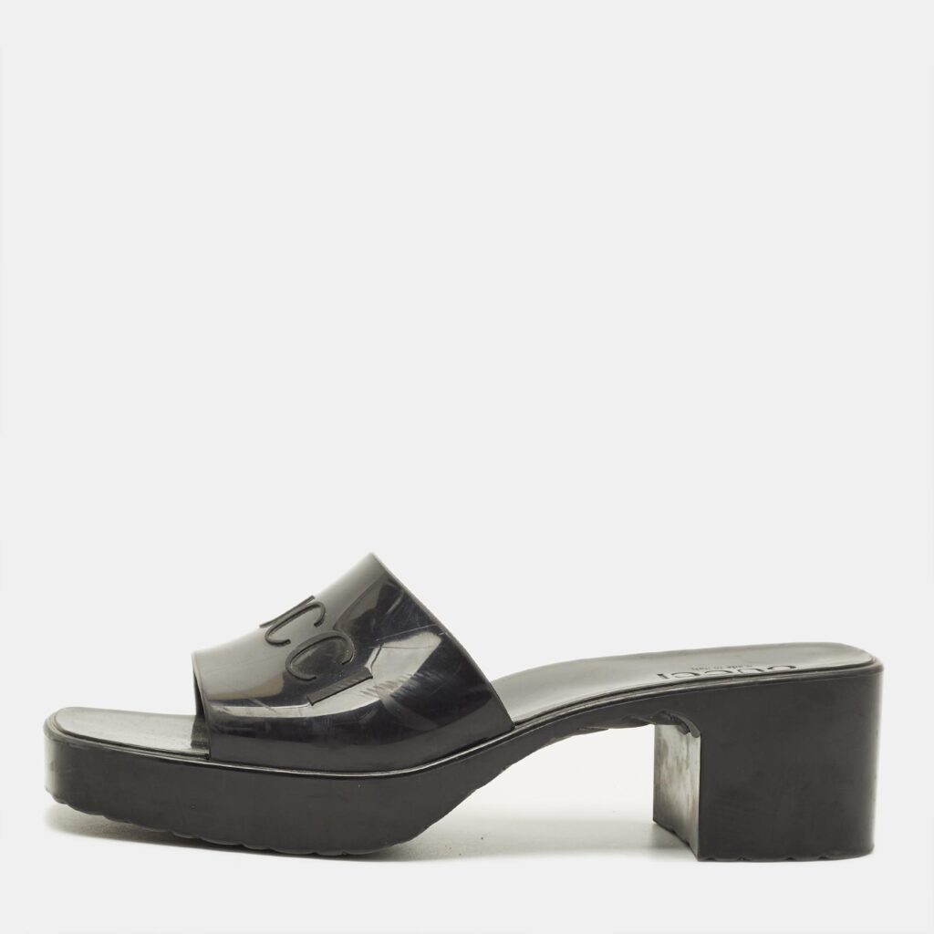 Gucci GG Logo Size 39 Black Rubber Slide Sandals