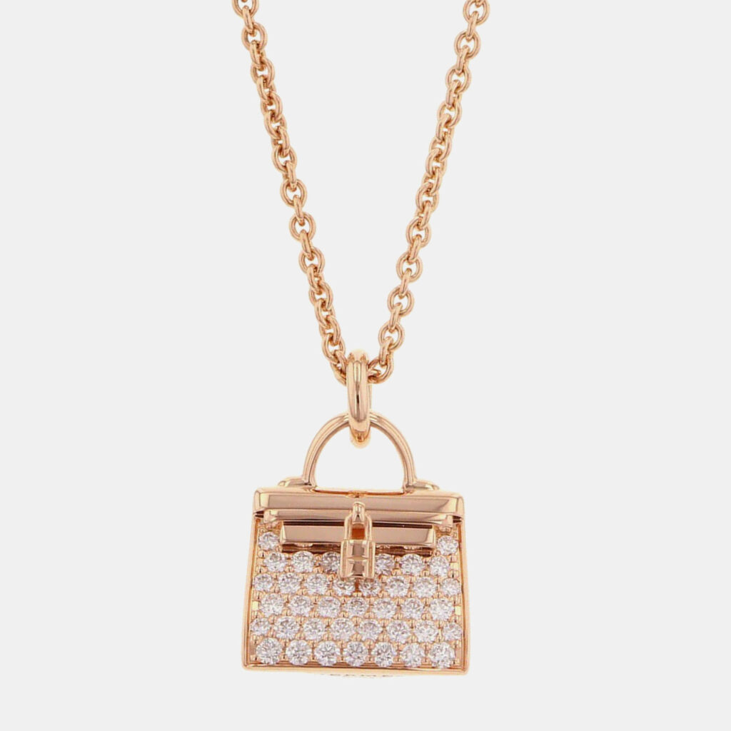 Hermes Amulette Kelly 18K Rose Gold Pendant Hermes Amulette Kelly 18K Rose Gold Pendant