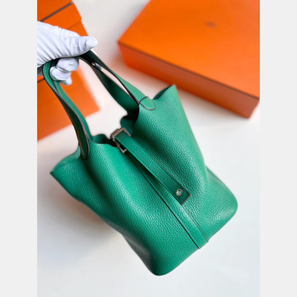 Hermes Picotin 18 Green Leather Bag Hermes Picotin 18 Green Leather Bag