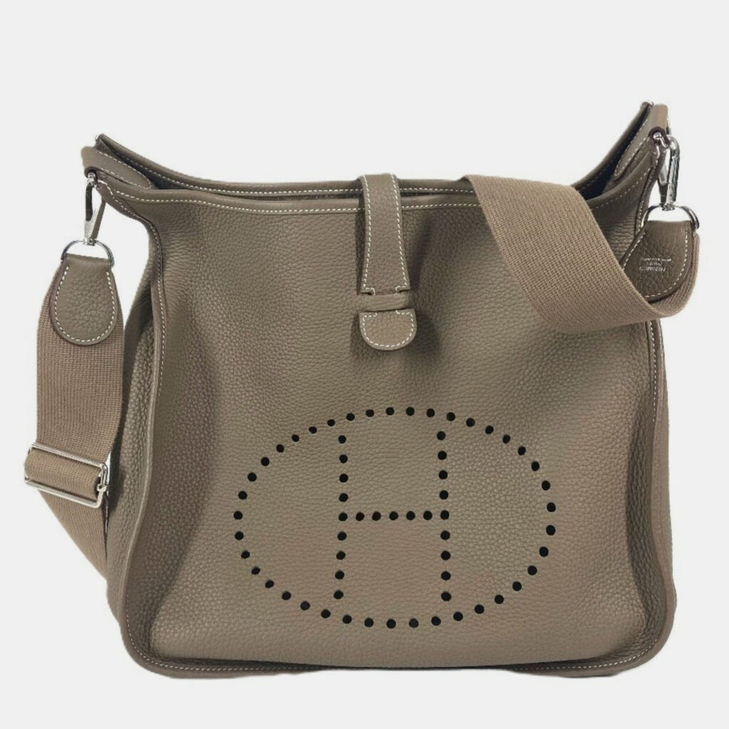 Hermes Evelyn 3 Gm Bag H Punching Logo Crossbody Taurillon Clemence Etoupe Beige Hermes Evelyn 3 Gm Bag H Punching Logo Crossbody Taurillon Clemence Etoupe Beige