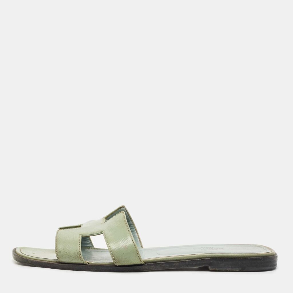 Hermes Green Patent Leather Oran Flat Sandals Size 39