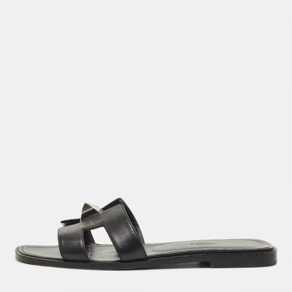 Hermes Black Leather Oran Flat Sandals Size 37.5