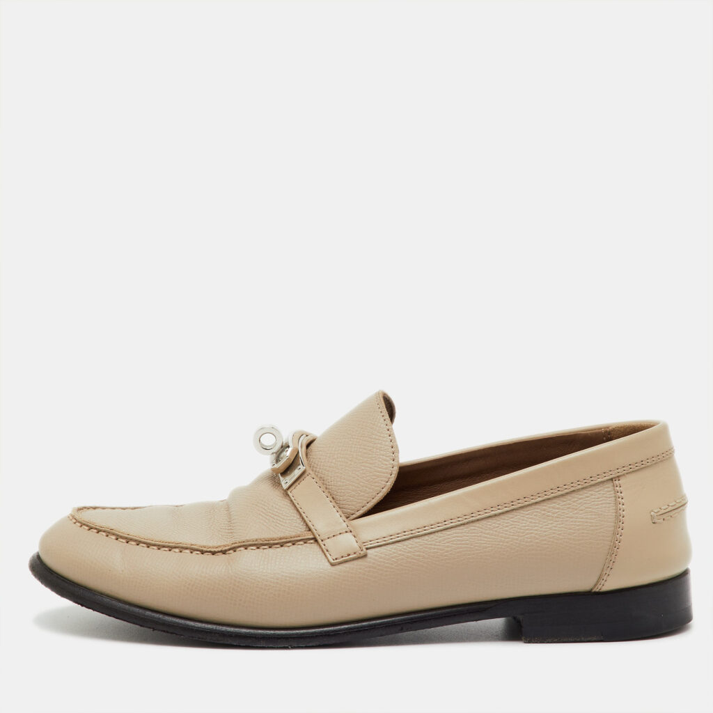Hermes Beige Leather Destin Slip On Loafers Size 38.5 Hermes Beige Leather Destin Slip On Loafers Size 38.5