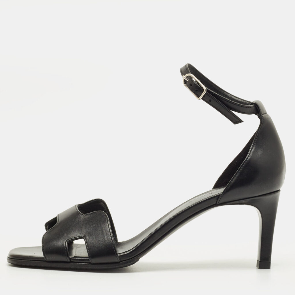 Hermès Premiere Size 37.5 Black Leather Ankle Strap Sandals Hermès Premiere Size 37.5 Black Leather Ankle Strap Sandals