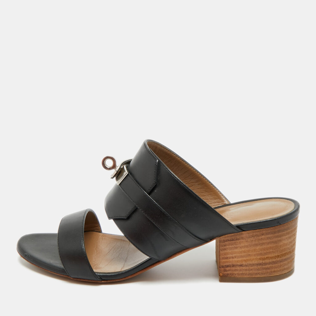 Hermes Ovation Size 36.5 Black Leather Slide Sandals Hermes Ovation Size 36.5 Black Leather Slide Sandals