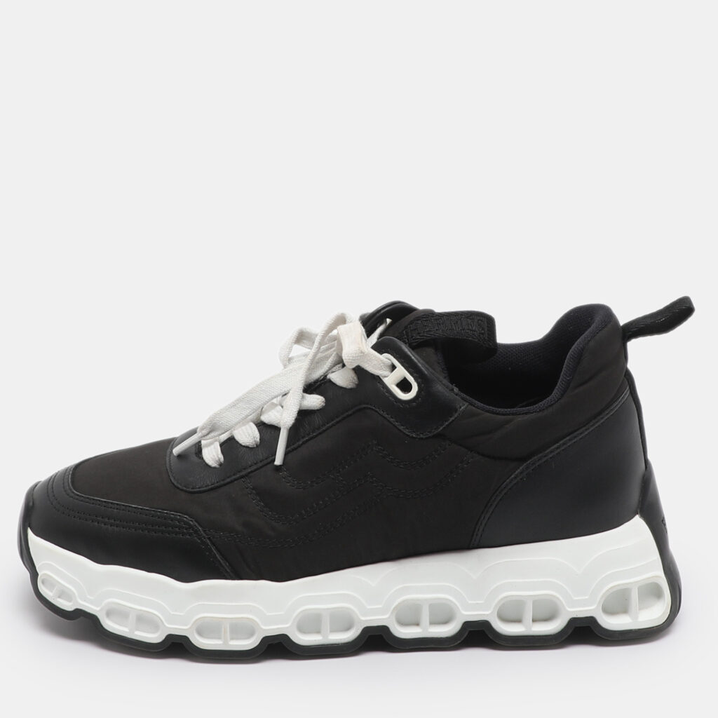 Hermes Impulse Size 37 Black Leather and Satin Low Top Sneakers Hermes Impulse Size 37 Black Leather and Satin Low Top Sneakers