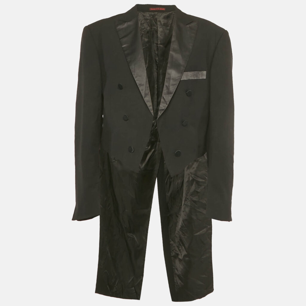 luxury-women-house-of-benets-used-clothes-p1244462-006-1.jpg House of St .Benets Crepe Tailcoat Jacket S