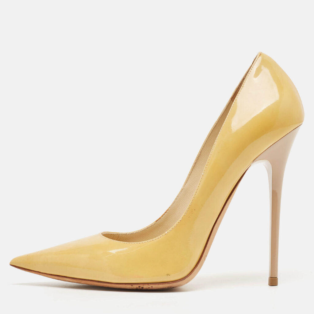 Jimmy Choo Beige Patent Leather Romy Pumps Size 38.5 Jimmy Choo Beige Patent Leather Romy Pumps Size 38.5