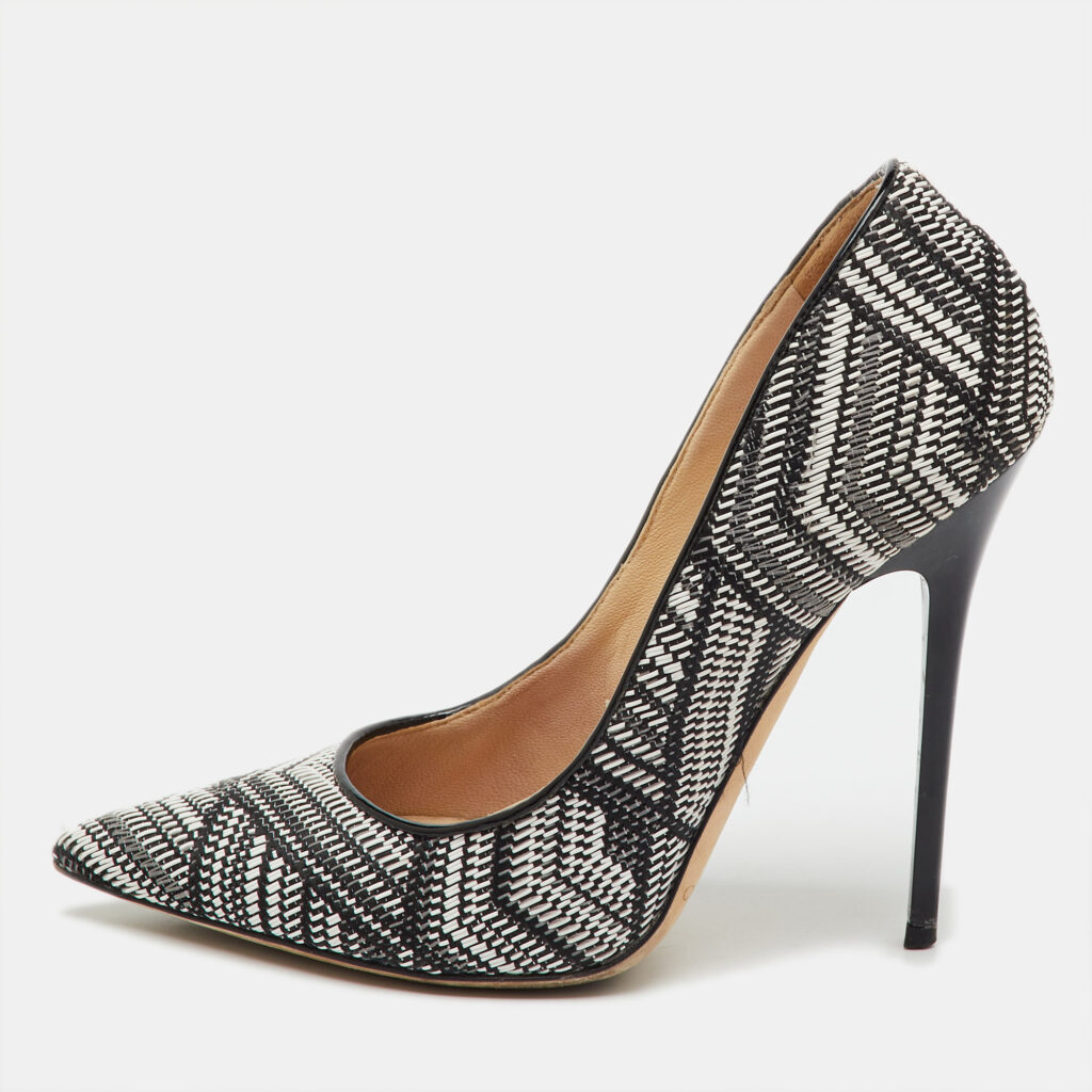 Jimmy Choo Black/White Geometric Print Woven Fabric and Patent Leather Abel Pumps Size 36.5 Jimmy Choo Black/White Geometric Print Woven Fabric and Patent Leather Abel Pumps Size 36.5
