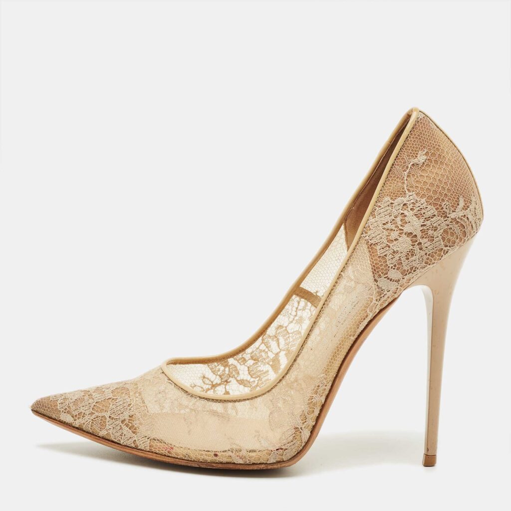 Jimmy Choo Beige Lace and Mesh Abel Pumps Size 40 Jimmy Choo Beige Lace and Mesh Abel Pumps Size 40