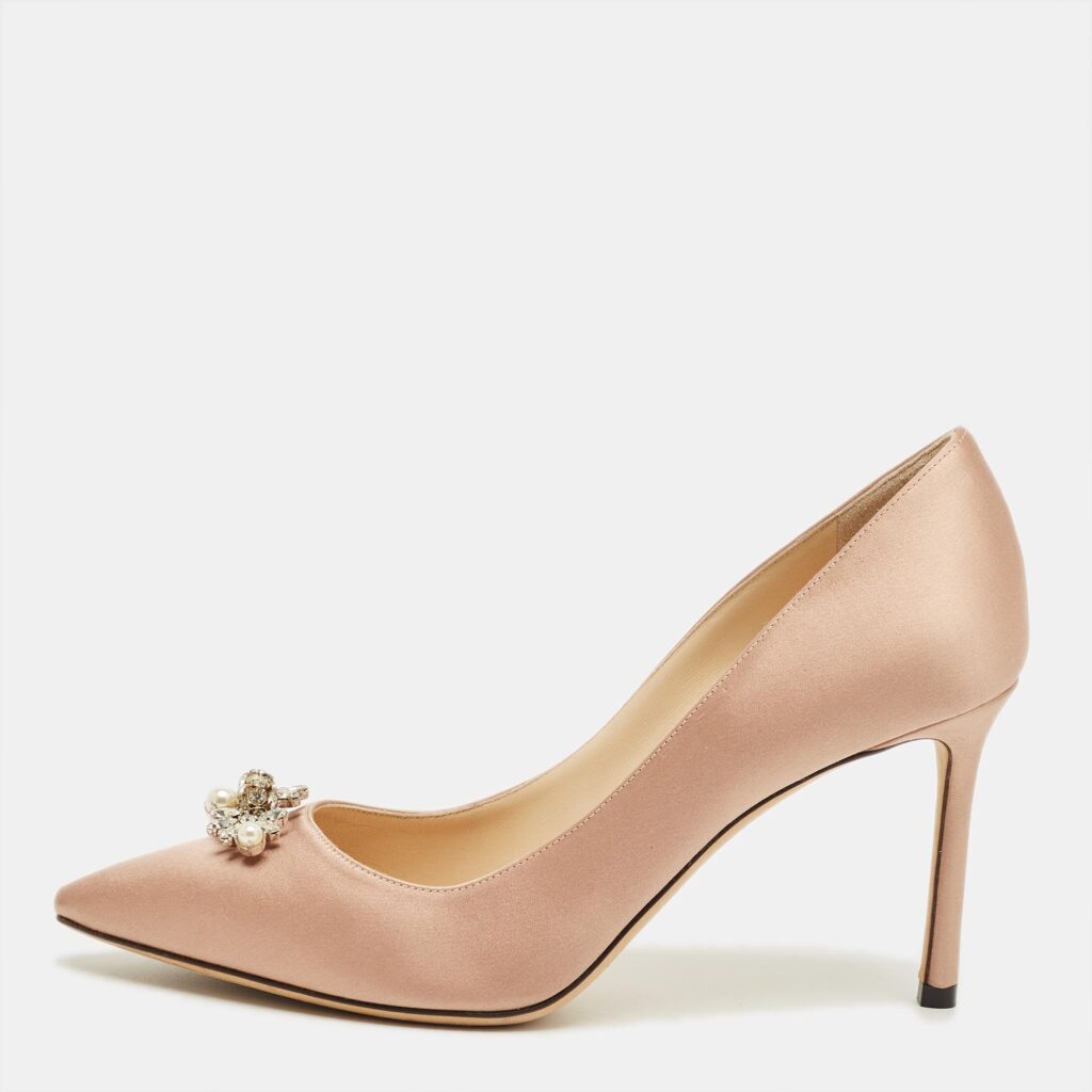 Jimmy Choo Gold Satin Crystal Embellish Manda Pumps Size 37.5 Jimmy Choo Gold Satin Crystal Embellish Manda Pumps Size 37.5